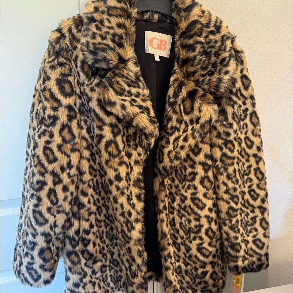 Gianni Bini Leopard Print Faux Fur Coat